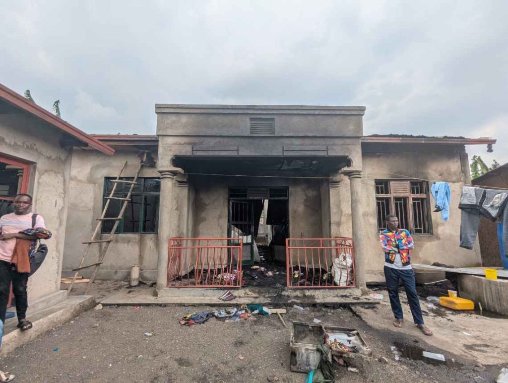 Rubavu: Abitewe n’ubusinzi umugabo yatwitse inzu ye n’iy’umupangayi we