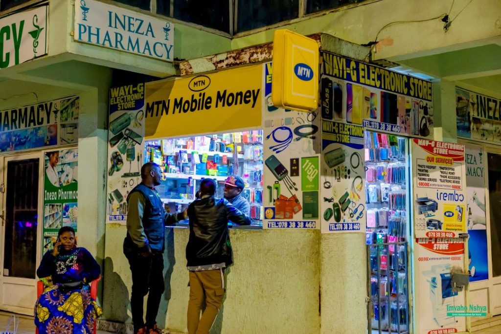 Umujyi wa Rubavu umutekano wagarutse, barakora amanywa n’ijoro