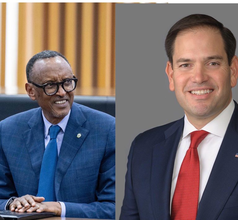 Perezida Kagame yaganiriye n’intumwa ya Trump ku mutekano wa RDC