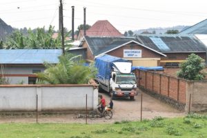 Musanze: Babangamiwe n’inganda z’ibisindisha zikorera hagati y’ingo z’abaturage
