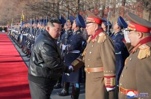 Koreya ya Ruguru: Perezida Kim Jong yarahiye&nbsp;&nbsp;gukaza umurego mu gukora intwaro kirimbuzi