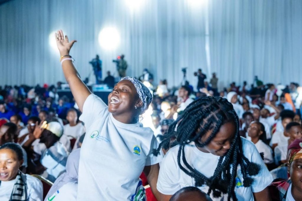 Urubyiruko rurasabwa gufatira urugero ku Ntwari z’u Rwanda