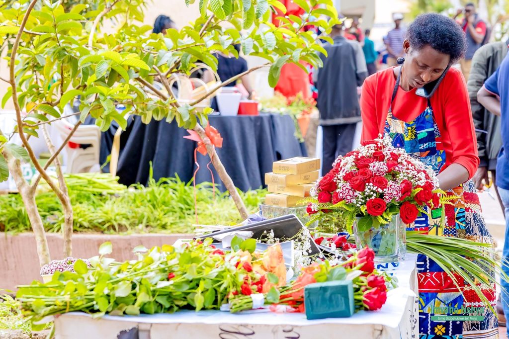 Kigali: Abacuruza indabo basakiwe kubera icyashara cya St. Valentin