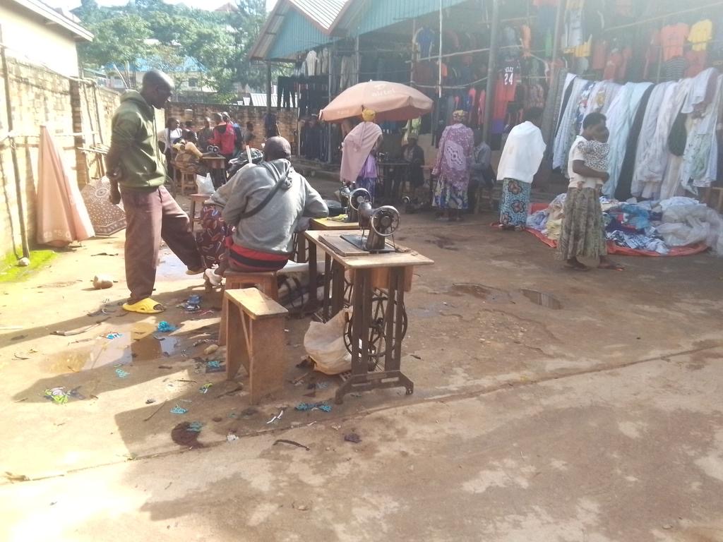 Gakenke: Ubuto bw’isoko rya Gakenke no kuba rishaje bihombya abakora ubudozi 