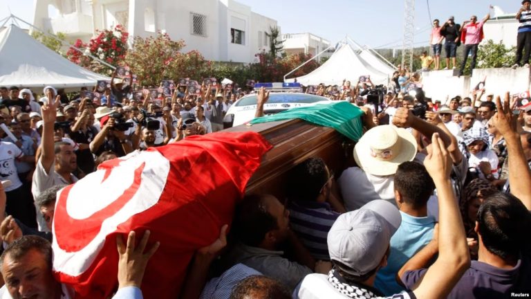 Tuniziya: Abantu 8 bakatiwe urwo gupfa bazira urupfu rwa Mohamed Brahmi