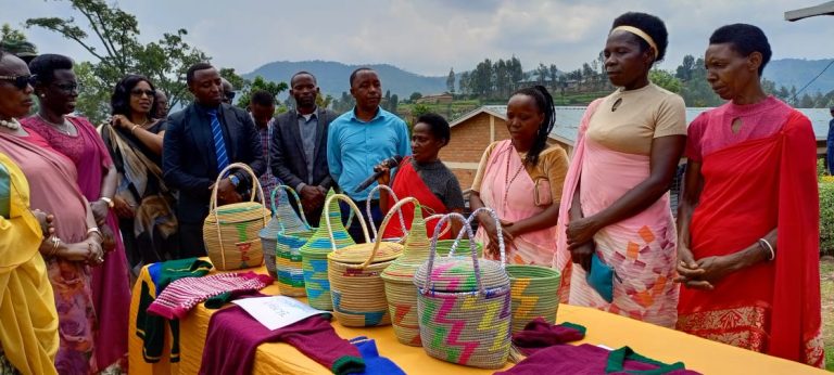 Muhanga: Abafite ubumuga bashima ingabo z’u Rwanda zatumye batagihezwa