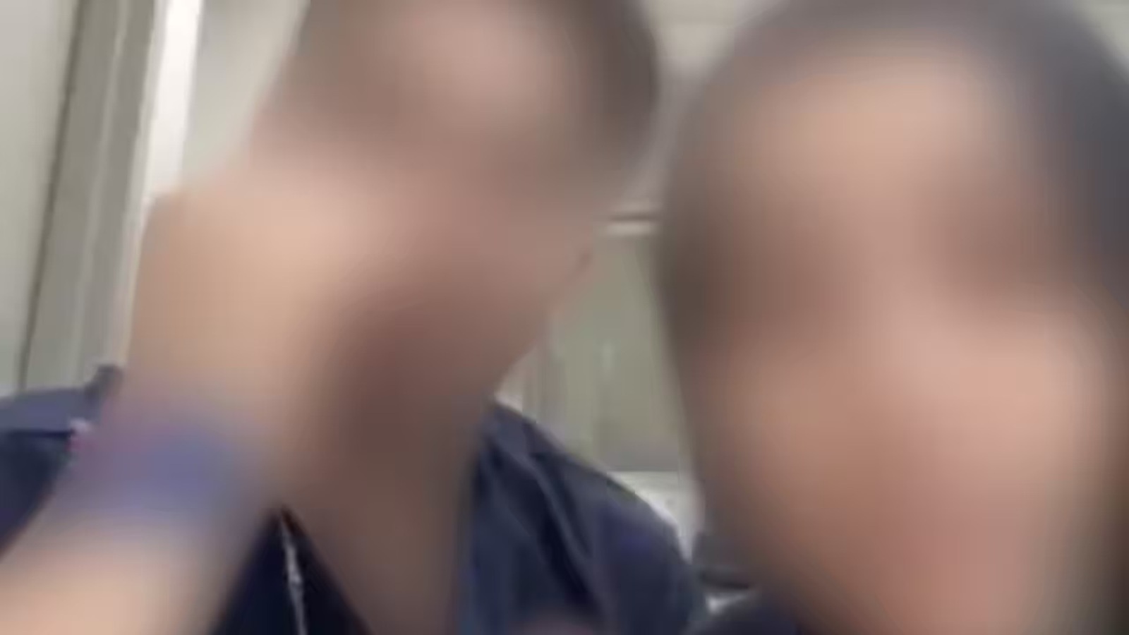 Australia: Abaganga bakekwaho amacakubiri birukanywe ku kazi