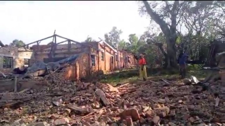Indege ya FARDC yishe abasivili 10  ikomeretsa 25 i Kalehe