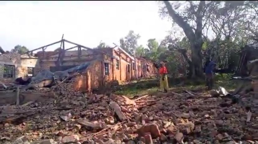 Indege ya FARDC yishe abasivili 10  ikomeretsa 25 i Kalehe