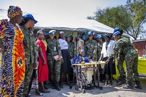 Sudani y’Epfo: Abanyarwandakazi bo muri RDF bahaye abaturage ibikoresho byo kudoda
