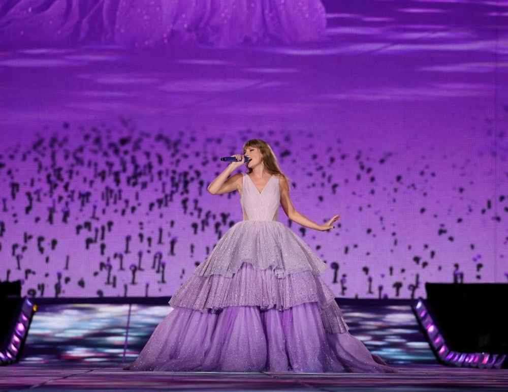 Taylor Swift yaciye agahigo k’umugore wa mbere winjije miliyari 100 kuri Spotify