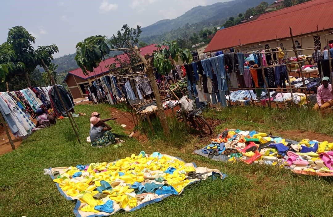 Rusizi: Isoko rya Bambiro rimaze imyaka igera muri 50 rikeneye kubakwa