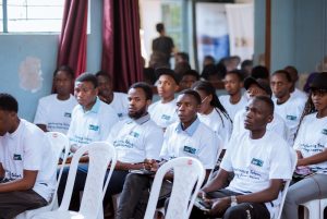 Urubyiruko rw’u Rwanda 20 000 rurafashwa kuba inzobere mu ikoranabuhanga