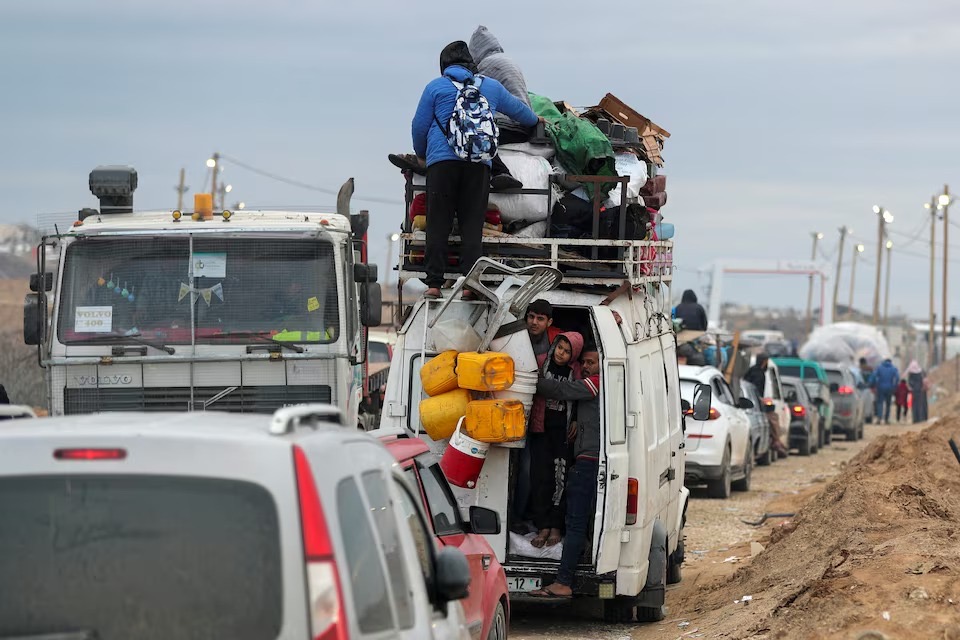 Ingabo za Isiraheli zasenye ibirindiro byazo muri  Gaza 