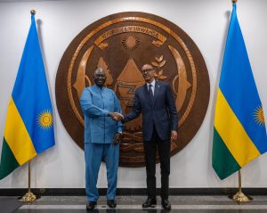 Perezida Kagame yakiriye mu biro bye Visi Perezida uyoboye inzibacyuho muri Sudani