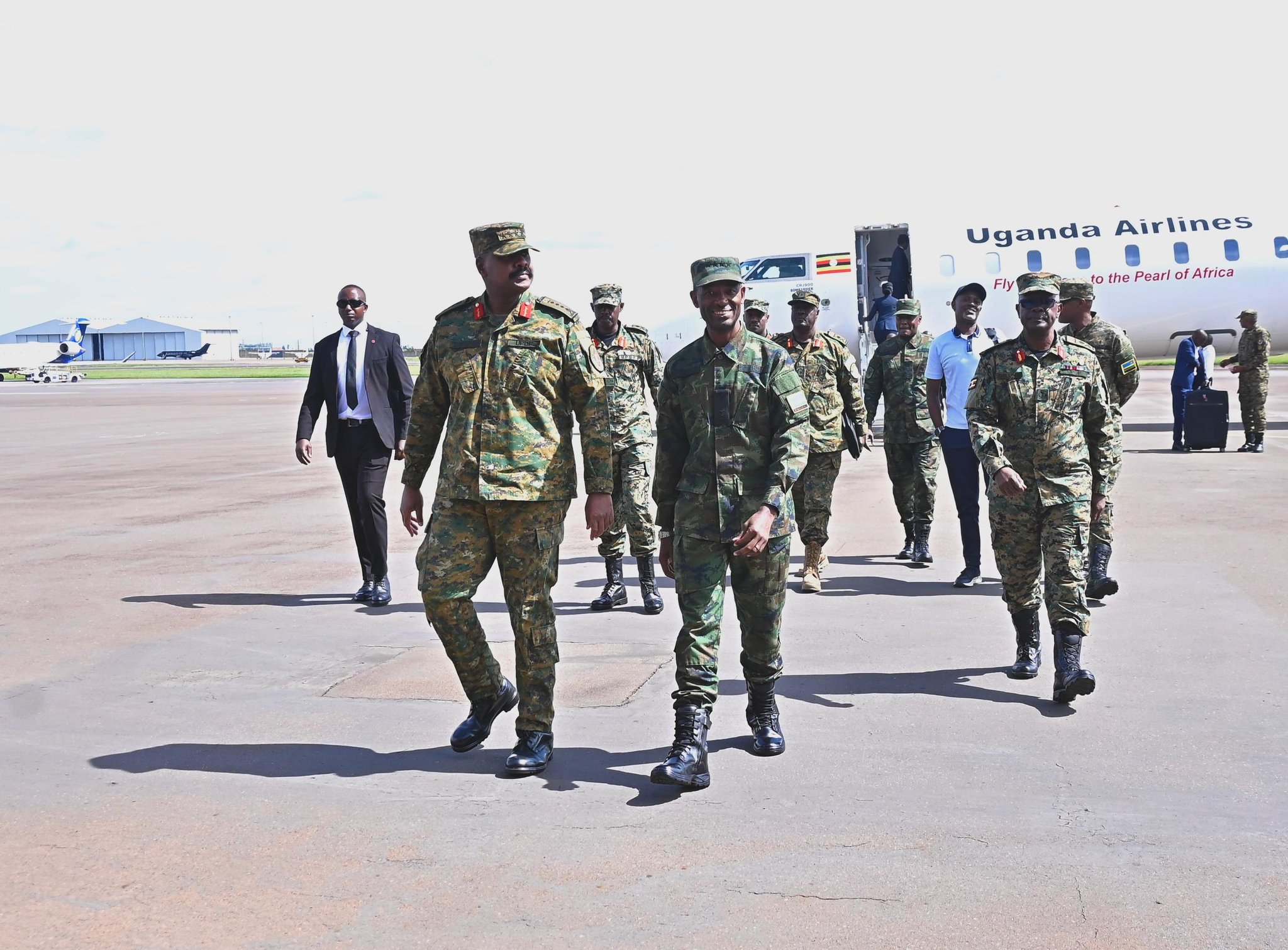 Gen. Kainerugaba yatangiye uruzinduko rw’akazi mu Rwanda 