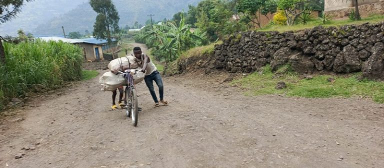 Musanze: Abakoresha umuhanda Muko –Kabere-Kamakara bifuza ko wakorwa