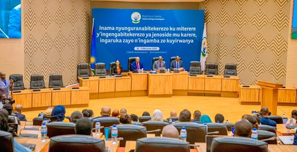 Amahanga arindagizwa n’ibinyoma, inyungu za politiki n’ubukungu mu kibazo cya RDC- Dr Kalinda