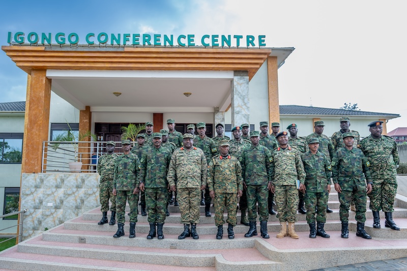 Abayobora ingabo z’u Rwanda n’iza Uganda bamaze iminsi mu nama i Mbarara