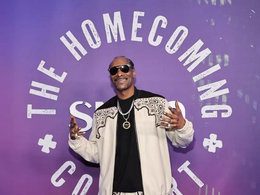 Snoop Dogg mu mugambi wo kunga Igikomangoma William na murumuna we Harry