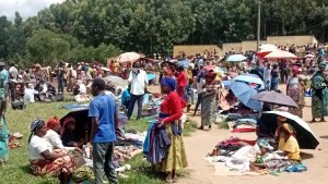 Muhanga: Barifuza ko isoko rya Misizi ryakubakwa kuko imvura ibanyagira