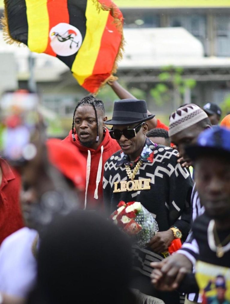 Chameleone yemeje ko uburwayi bwe yabutewe n’inzoga nyinshi