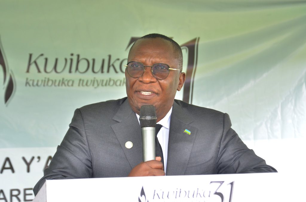 Ibibera muri Congo ubu bisa n’ibyabaye mu Rwanda mu 1994- Amb. Rugira Amandin