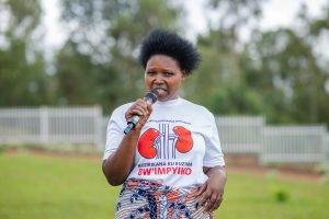Kirehe: Uwarwaye impyiko akivuza agakira atanga inama yo kwipimisha