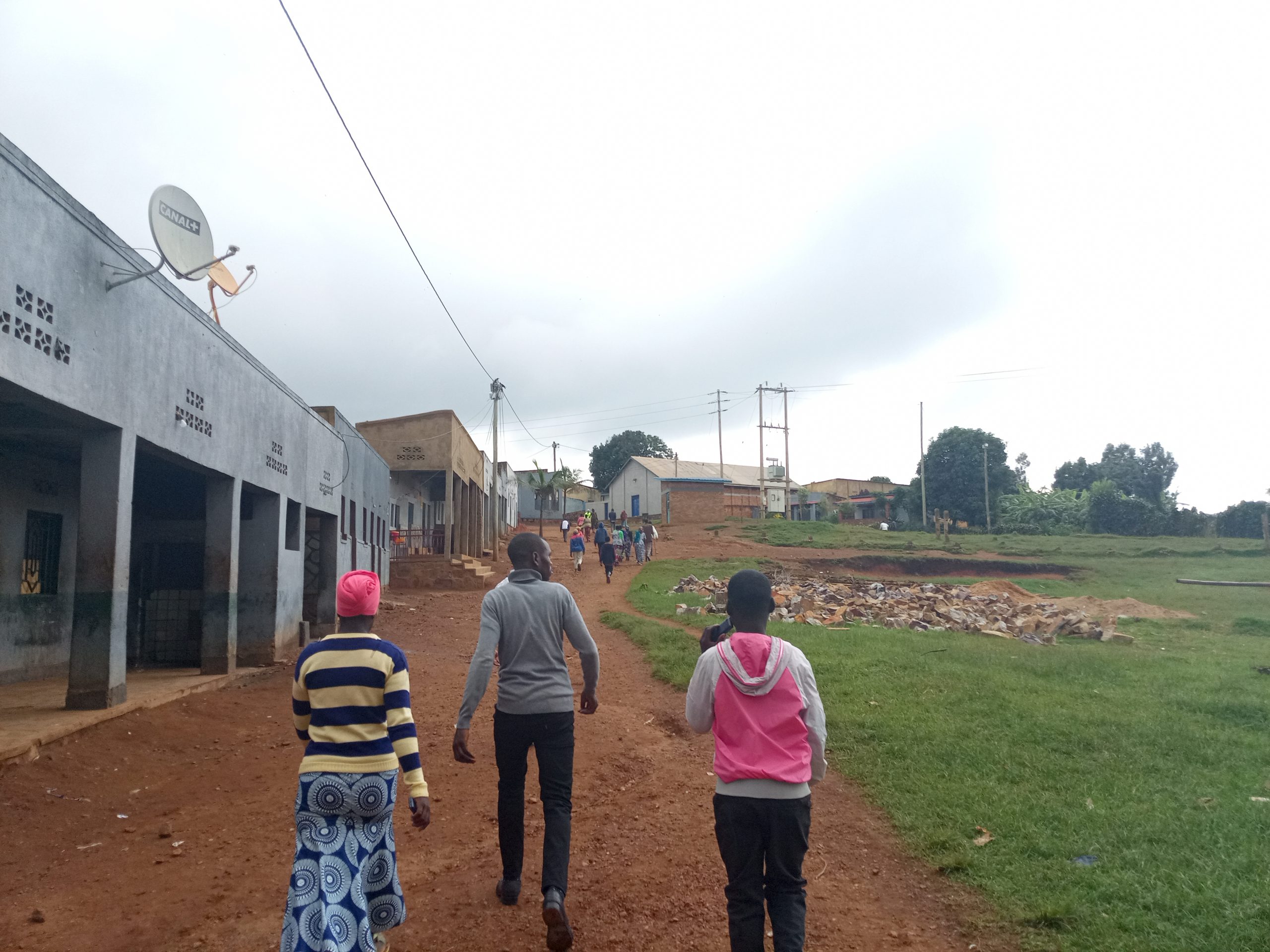 Gicumbi: Barembejwe n’abajura biba baciye hejuru mu gisenge  