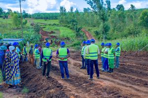 Bahangiwe umuhanda uhuza Ngoma na Kayonza uzatwara miliyari 1.4 Frw