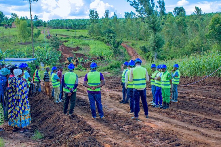 Bahangiwe umuhanda uhuza Ngoma na Kayonza uzatwara miliyari 1.4 Frw