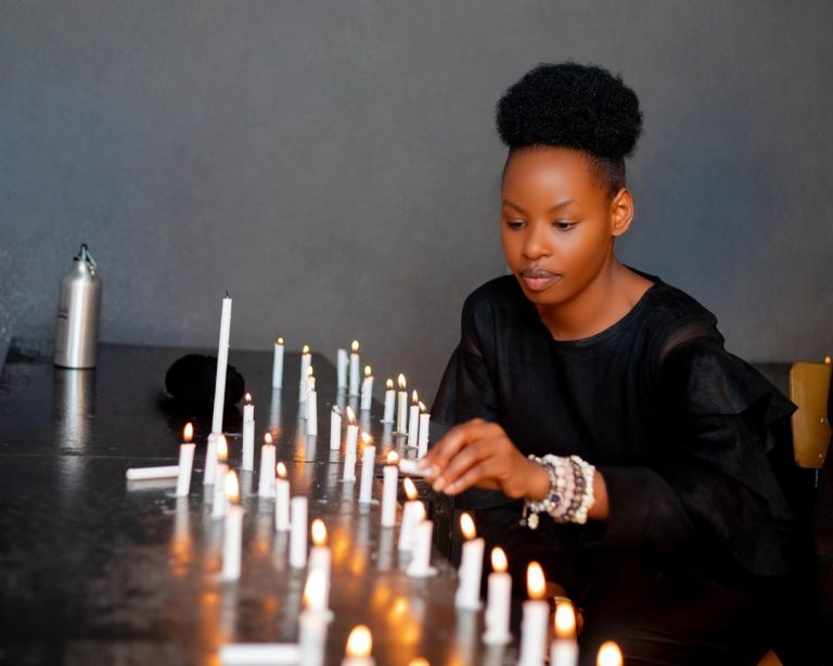 Umusizi Murekatete yakabije inzozi zo gukora igisigo ‘Mukiriho’