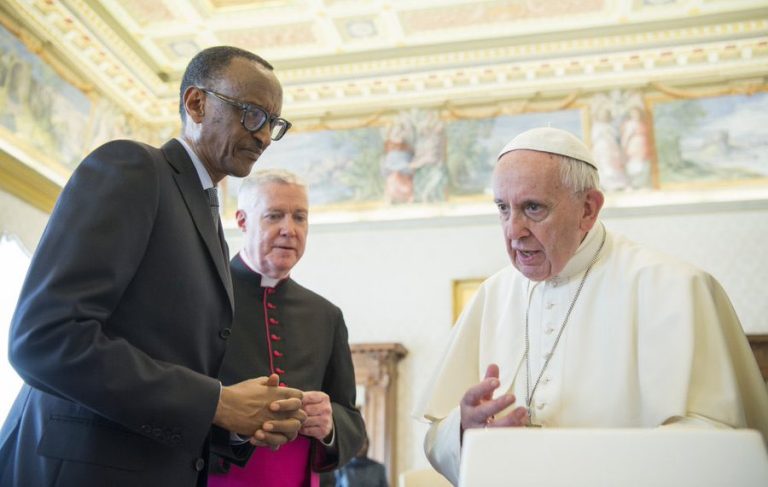 Perezida Kagame yagaragaje ko Papa yari ikimenyetso cy’imbabazi