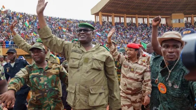 Niger: Abantu 50 barimo Abaminisitiri n’Abadipolomate bafunguwe