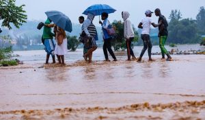 Kigali: Nyuma y’imvura idasanzwe yahitanye abantu babiri hatanzwe umuburo