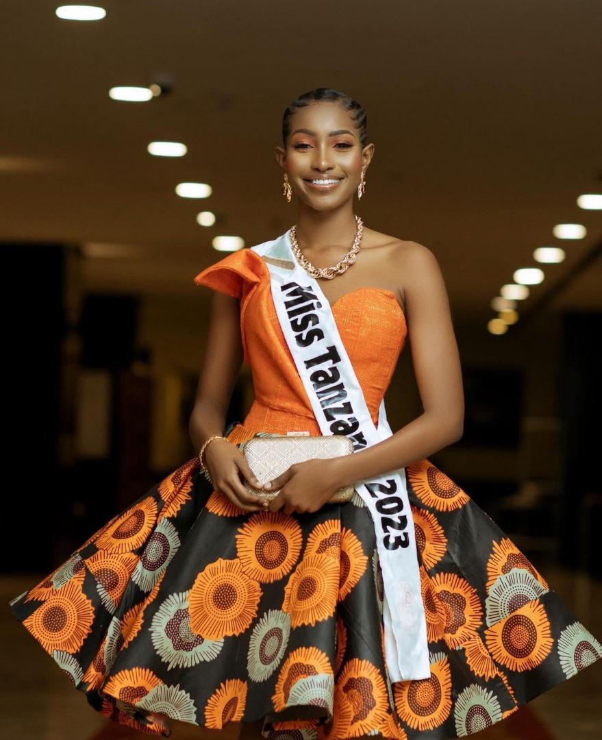 Miss Tracy Nabukeera ntagihagarariye Tanzania muri Miss World 2025