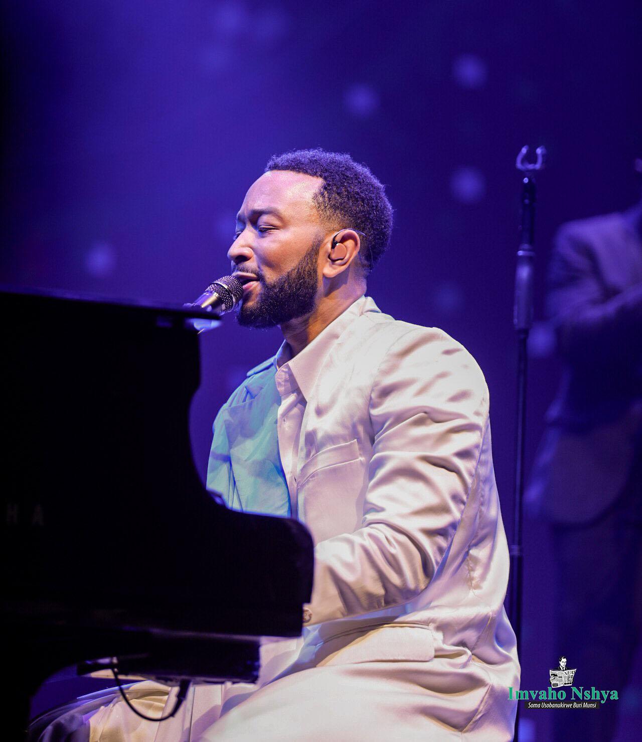 John Legend yasabye amahanga kwigira kuri Jenoside yakorewe Abatutsi
