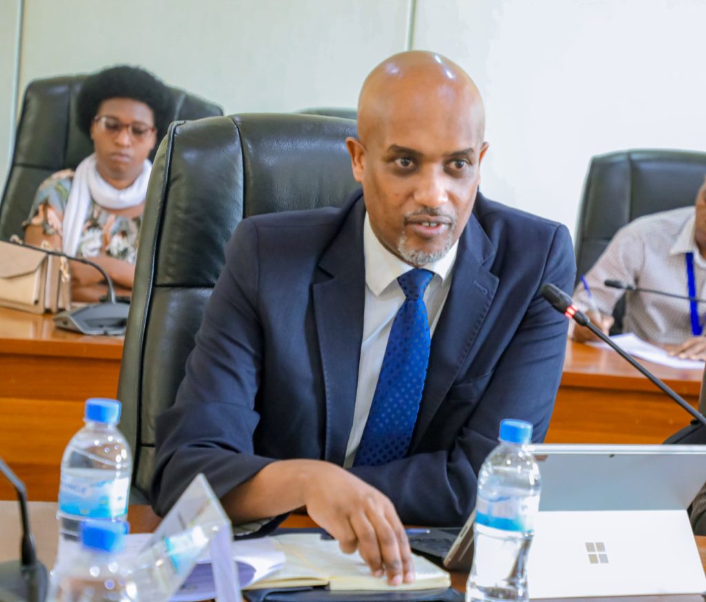 Ibibazo by’amasezerano hagati y’abantu mu bizakemurwa n’itegeko ryerekeye inshingano