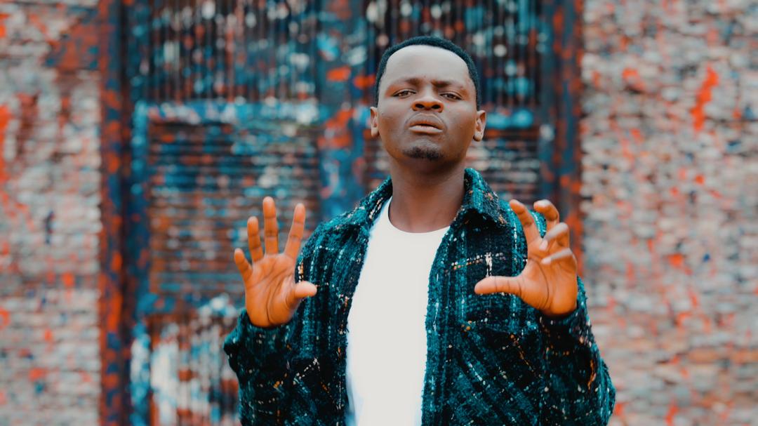 Ubuzima yanyuzemo bwatumye Paccy akora indirimbo yise Agaciro