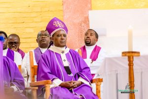 Antoine Cardinal Kambanda yageze i Vatican gusezera kuri Papa Francis