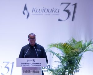 Dr Bizimana yagaragaje uko urubyiruko rwakoreshejwe Jenoside n’abari injijuke