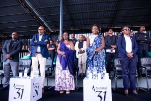 MINEDUC yibukije urubyiruko kwirinda amacakubiri rukarangwa n’ubwitange