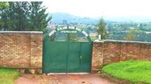 Umunsi abanyeshuri b’Abatutsi bigaga muri Groupe Scolaire Marie Merci i Kibeho bicwa n’Abajandarume