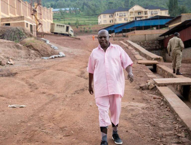 Vincent Murekezi woherejwe na Malawi mu Rwanda yasabye amezi yo gushaka umwunganira