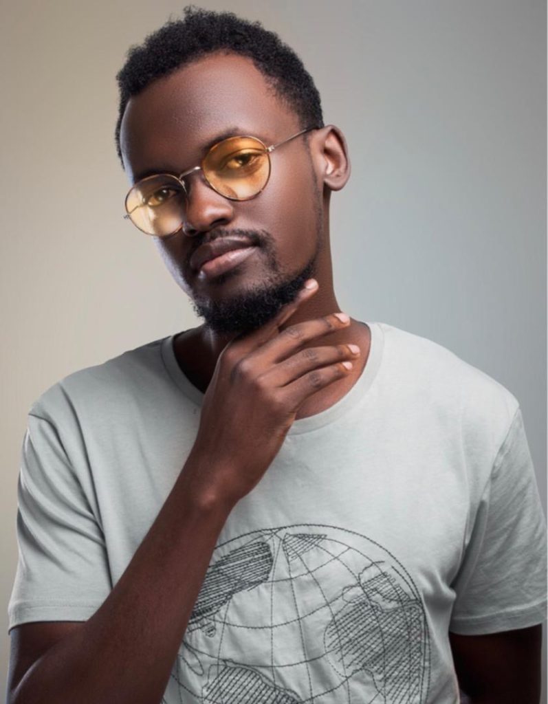 Peace Joris aruhurwa no kuririmba indirimbo z’abana