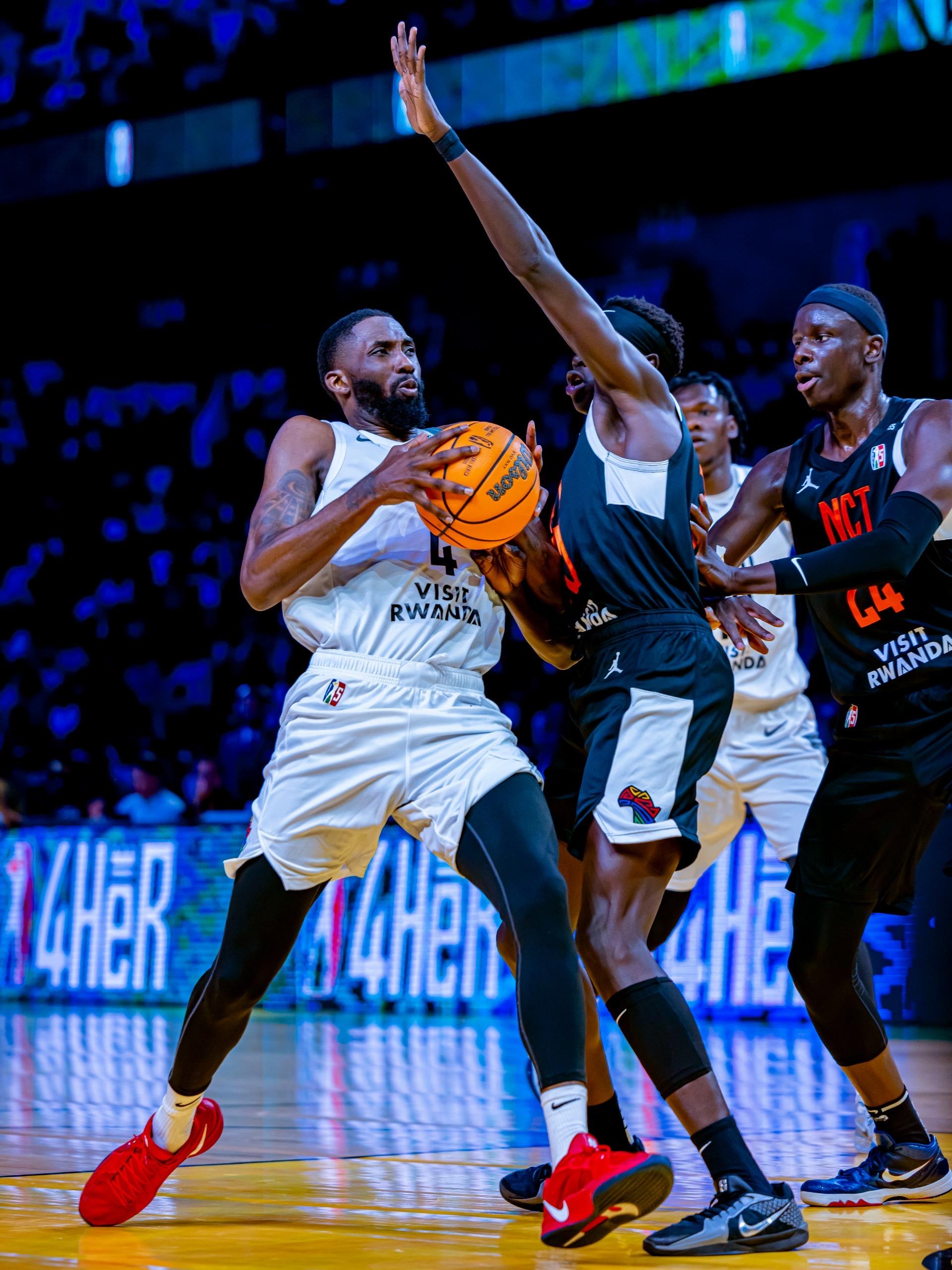 BAL 2025: APR BBC yatsinze Nairobi City Thunder imbere ya Perezida Kagame (Amafoto)