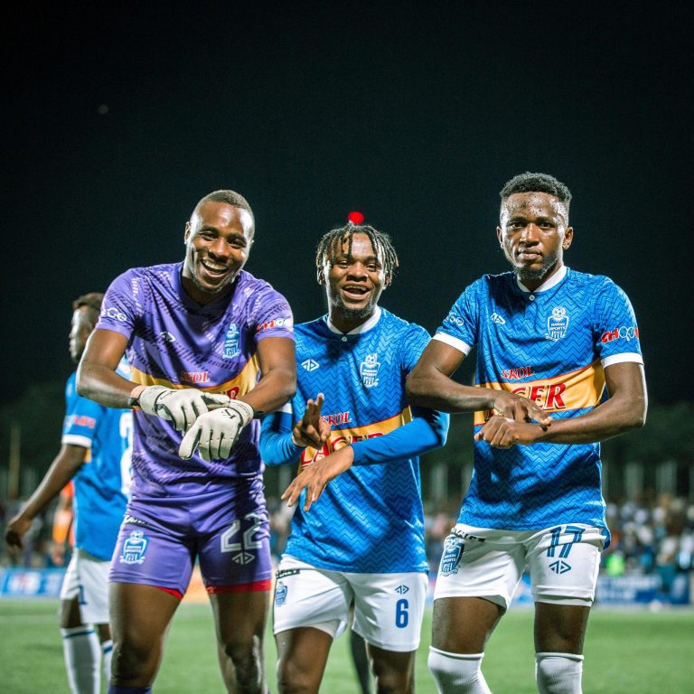 Rayon Sports yatsinze Rutsiro FC yisubiza umwanya wa mbere 