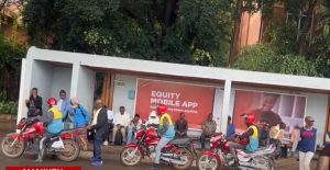 Kigali: Ahategerwa bisi hagiye gushyirwa ibyapa bigaragaza igihe zihagerera