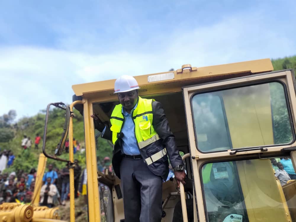 AFC/M23 yatangije kumugaragaro ibikorwa byo kubaka umuhanda Sake-Masisi wa Km 56