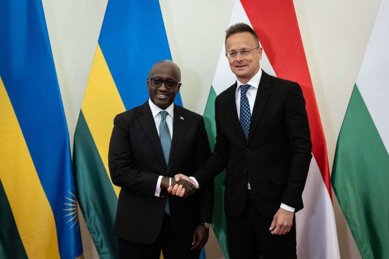 Hongiriya yacyeje u Rwanda ku mutekano rufite muri Afurika